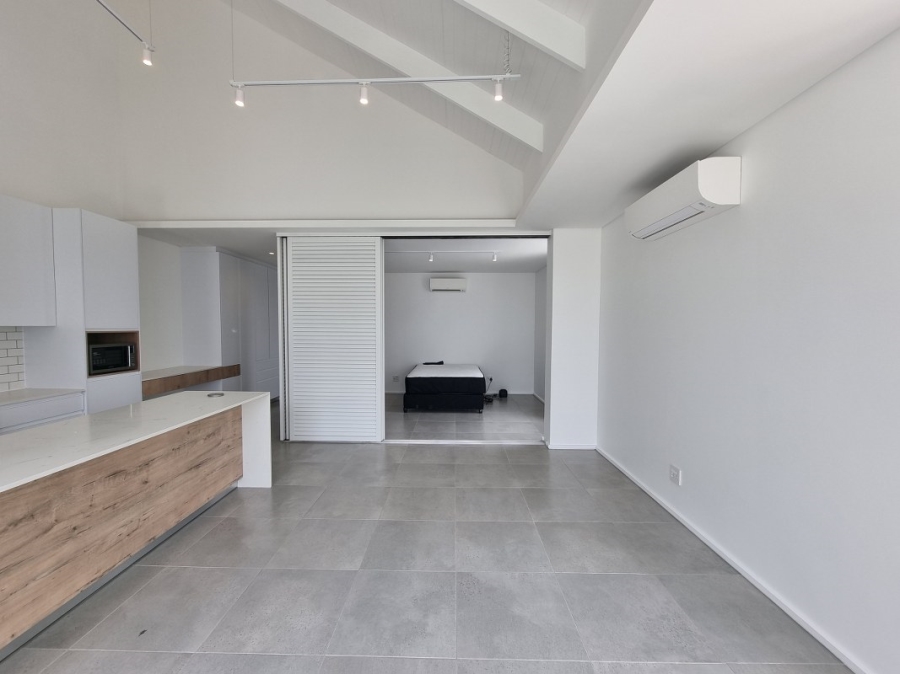 1 Bedroom Property for Sale in Val De Vie Estate Western Cape